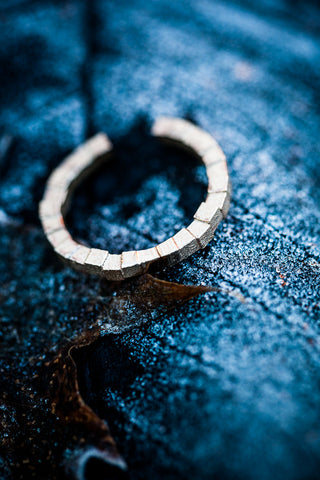 Cubii raw bronze ring mini 1.1