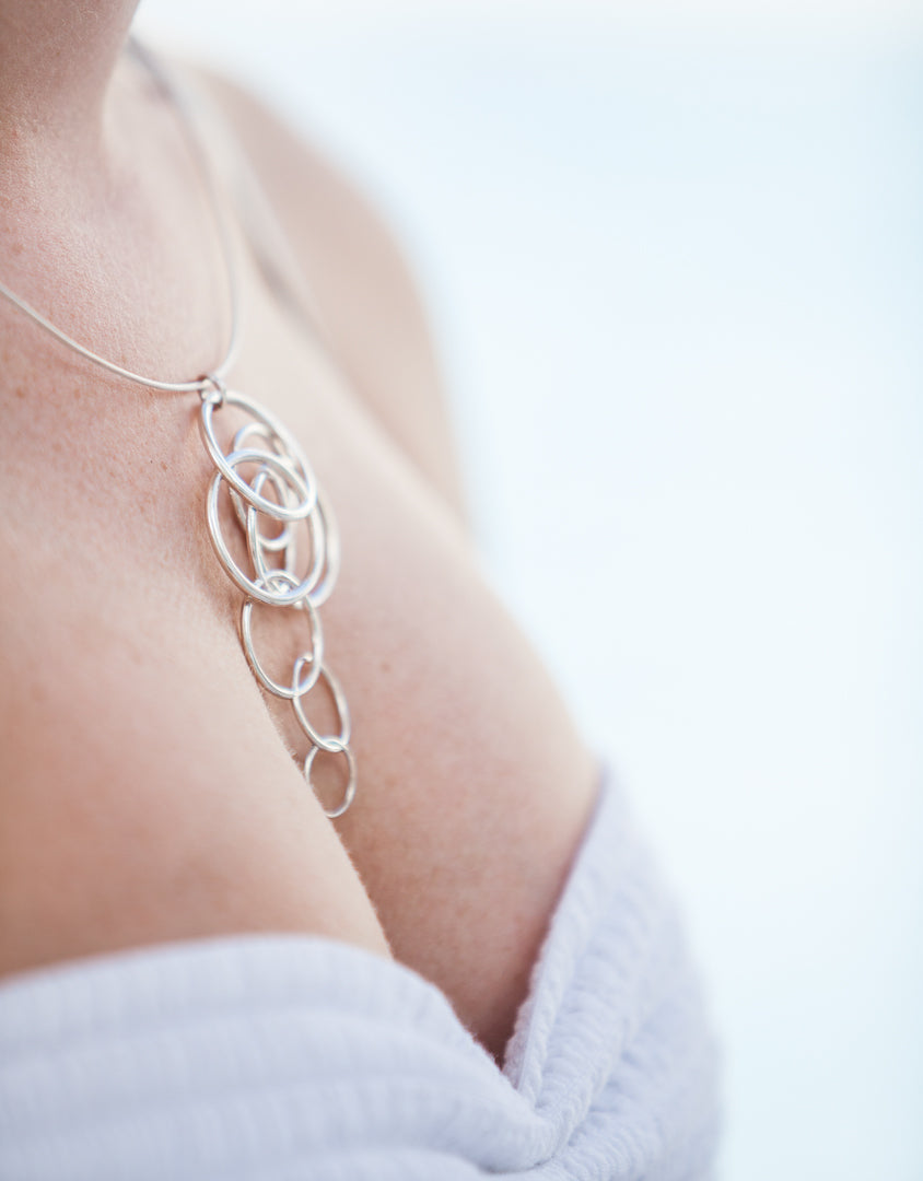 Torii Polished silver pendant