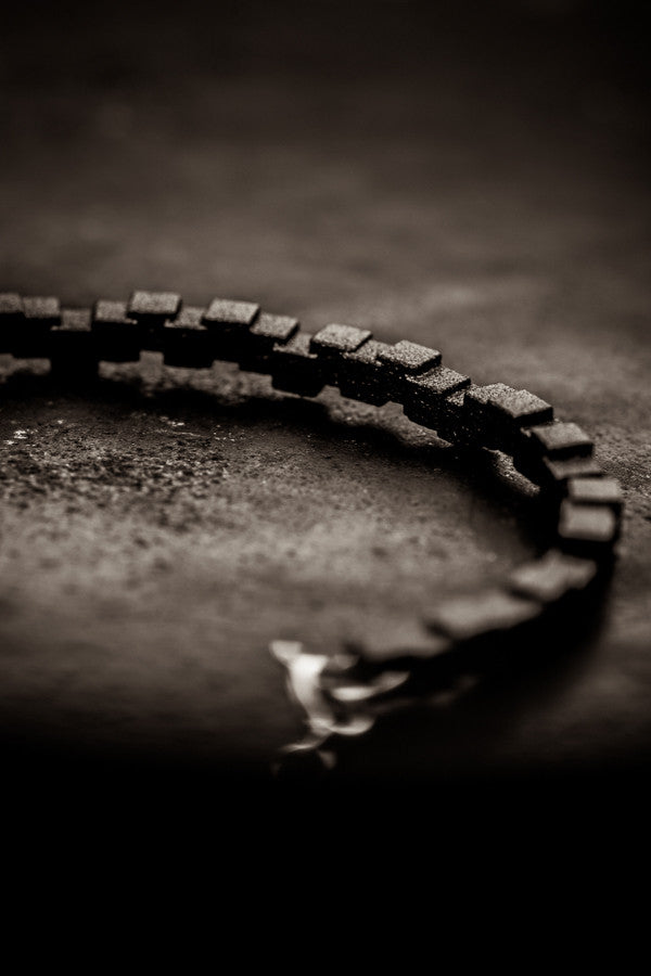 Cubii matte black bracelet 1.1