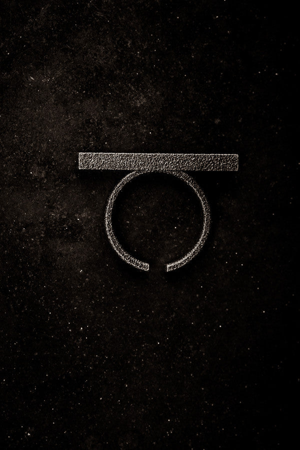 Stickii matte black ring I