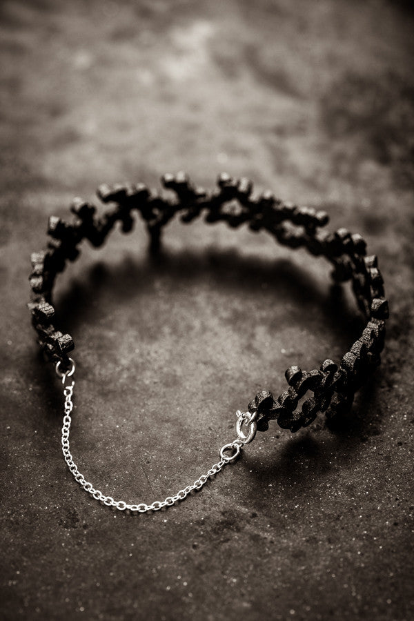 Tubii matte black bracelet