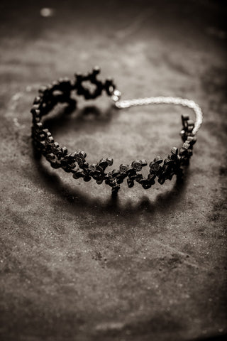 Tubii matte black bracelet