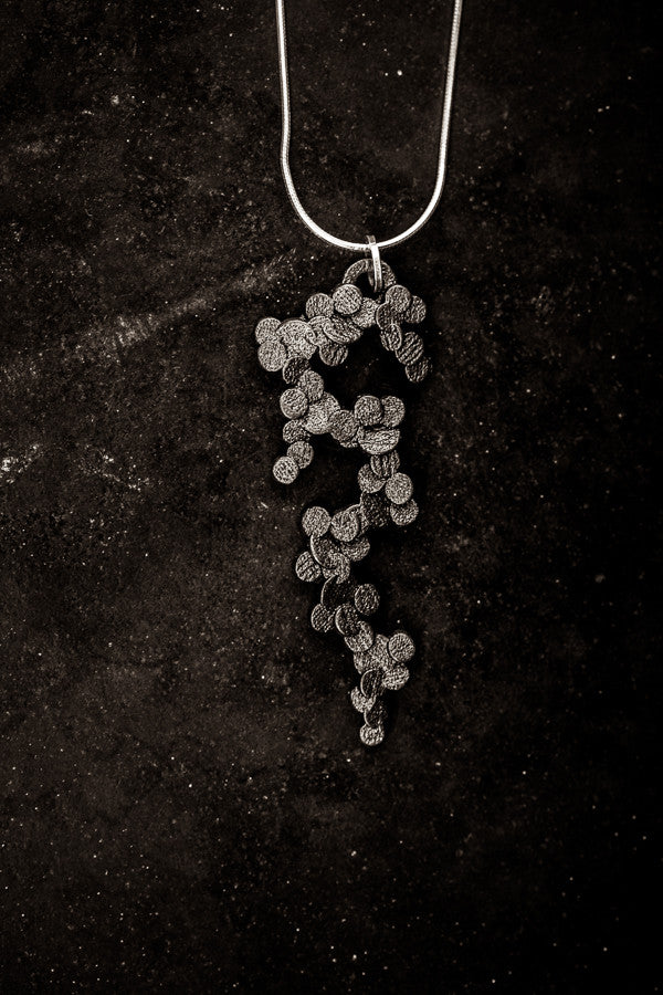 Tubii matte black pendant